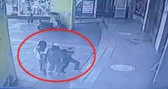 男生踹伤猥亵女生男子被刑拘 看律师如何解读