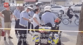那个忘带身份证求助交警的考生，700分考入清华！